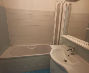 Location Appartement 3 pièces Menton (06500) - GARE ROUTIERE