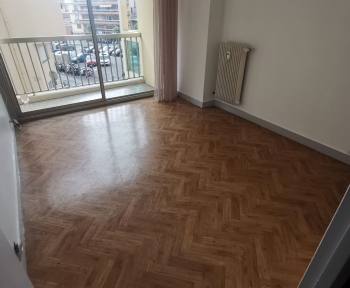 Location Appartement 3 pièces Menton (06500) - GARE ROUTIERE