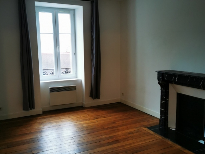 Location Appartement 2 pièces Reims (51100) - CENTRE VILLE